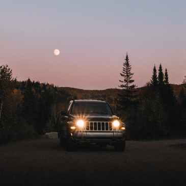 pickup truck during dawn