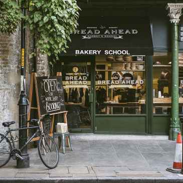 black steel lamp post